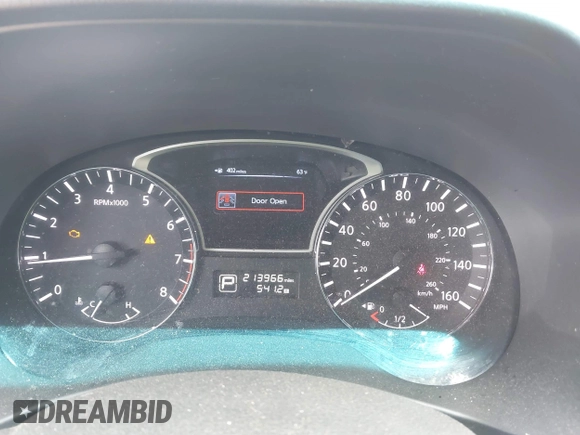 2013 Nissan Pathfinder SV with VIN 5N1AR2MN8DC626925, listed as a IAAI auction lot 42074666 with 213,966 mi miles. Bid and sale history available at carsss.com. Image 7.