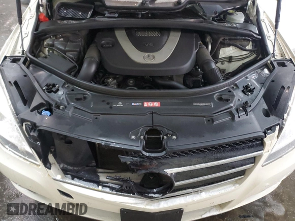 2011 Mercedes-Benz R 350 z VIN 4JGCB6FE8BA117749, wystawiony jako Copart lot #45340435 z przebiegiem 132 215 mil mil oraz Szkoda całkowita • Salvage title. Historia ofert i sprzedaży dostępna na DreamBid. Obrazek 12.