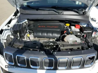 2022 Jeep Compass Latitude with VIN 3C4NJDBB5NT166176, listed as a Copart auction lot 53096845 with 25,758 mi miles and Salvage title. Bid and sale history available at DreamBid. Image 13.