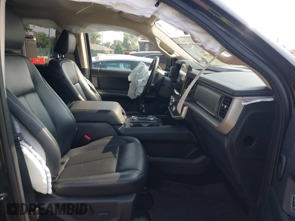 2024 Ford Expedition Max XLT с VIN 1FMJK1J82REA10050, выставлен на аукционе IAAI как лот 42698350 с пробегом 47 383 миль миль и . История ставок и продаж доступна на DreamBid. Изображение 5.