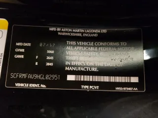 2017 Aston Martin DB11 z VIN SCFRMFAV9HGL02951, wystawiony jako Copart lot #53633992 z przebiegiem 28 066 mil mil oraz . Historia ofert i sprzedaży dostępna na DreamBid. Obrazek 10.