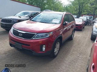 2015 Kia Sorento LX with VIN 5XYKT3A66FG569118, listed as a IAAI auction lot 42156534 with 147,257 mi miles. Bid and sale history available at carsss.com. Image 17.