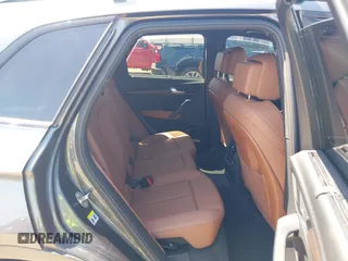 2023 Audi Q5 S line Prestige с VIN WA1FAAFY7P2054575, выставлен на аукционе IAAI как лот 42541896 с пробегом Не указан миль и . История ставок и продаж доступна на DreamBid. Изображение 8.