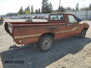 1983 Toyota Pickup z VIN JT4RN44S1D1111992, wystawiony jako Copart lot #54346175 z przebiegiem 236 099 mil mil oraz Czysty tytuł • Clean title. Historia ofert i sprzedaży dostępna na DreamBid. Obrazek 3.