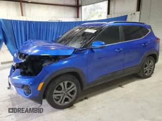 2023 Kia Seltos S z VIN KNDEU2AA8P7391753, wystawiony jako Copart lot #52717075 z przebiegiem 36 573 mil mil oraz Czysty tytuł • Clean title. Historia ofert i sprzedaży dostępna na DreamBid. Obrazek 1.