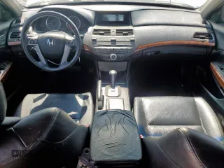2012 Honda Accord EX-L z VIN 1HGCP3F80CA015122, wystawiony jako Copart lot #58347255 z przebiegiem 146 070 mil mil oraz Szkoda całkowita • Salvage title. Historia ofert i sprzedaży dostępna na DreamBid. Obrazek 8.