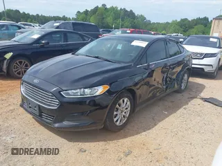 2016 Ford Fusion S z VIN 3FA6P0G73GR121162, wystawiony jako IAAI lot #42298022 z przebiegiem 160 978 mil mil oraz . Historia ofert i sprzedaży dostępna na DreamBid. Obrazek 16.