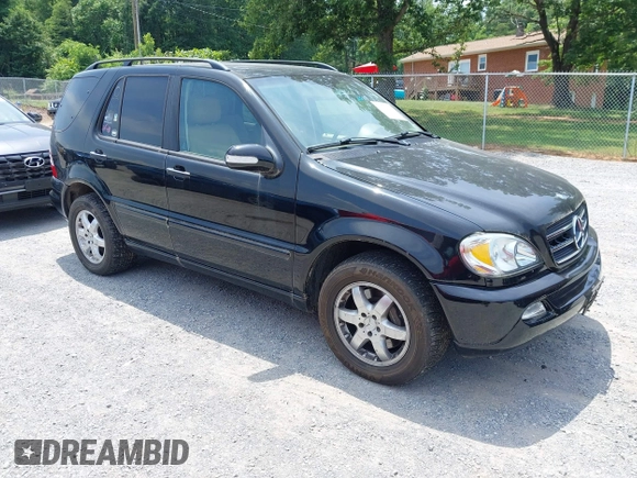 2004 Mercedes-Benz M 500 with VIN 4JGAB75E54A512828, listed as a IAAI auction lot 42579923 with 262,406 mi miles and . Bid and sale history available at DreamBid. Image 1.