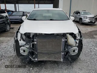 2019 Cadillac XT5 FWD with VIN 1GYKNARSXKZ207489, listed as a Copart auction lot 62912425 with 71,444 mi miles and Salvage title. Bid and sale history available at DreamBid. Image 5.