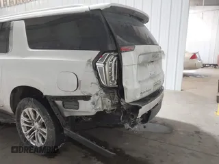 2021 GMC Yukon XL SLT with VIN 1GKS2GKD4MR414318, listed as a IAAI auction lot 41590618 with 49,913 mi miles. Bid and sale history available at carsss.com. Image 6.
