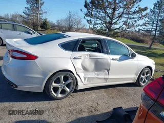 2013 Ford Fusion Titanium with VIN 3FA6P0D99DR147928, listed as a IAAI auction lot 41898122 with 135,693 mi miles. Bid and sale history available at carsss.com. Image 13.