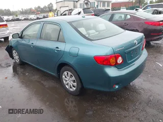 2010 Toyota Corolla z VIN JTDBU4EE9A9116061, wystawiony jako IAAI lot #42355953 z przebiegiem 99 113 mil mil oraz . Historia ofert i sprzedaży dostępna na DreamBid. Obrazek 3.