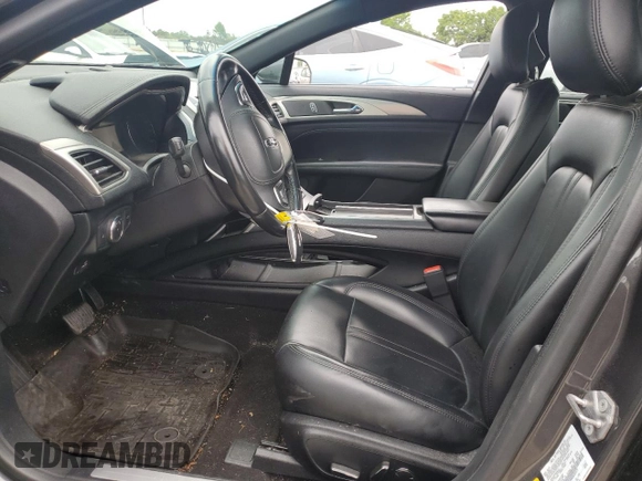 2019 Lincoln MKZ Standard with VIN 3LN6L5A99KR632571, listed as a Copart auction lot 63202675 with 80,330 mi miles and Salvage title. Bid and sale history available at DreamBid. Image 7.