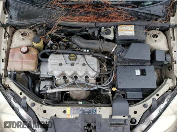 2001 Ford Focus LX with VIN 1FAFP33P51W267171, listed as a Copart auction lot 44200295 with 215,015 mi miles and Salvage Title. Bid and sale history available at carsss.com. Image 11.