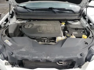 2019 Jeep Cherokee Altitude z VIN 1C4PJMLX6KD415525, wystawiony jako Copart lot #59932625 z przebiegiem 94 267 mil mil oraz Szkoda całkowita • Salvage title. Historia ofert i sprzedaży dostępna na DreamBid. Obrazek 11.