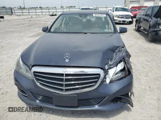 2015 Mercedes-Benz E 350 Luxury with VIN WDDHF8JB5FB165755, listed as a Copart auction lot 56584505 with 102,701 mi miles and Salvage title. Bid and sale history available at DreamBid. Image 5.