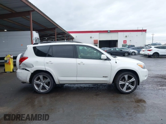 2007 Toyota RAV4 Sport with VIN JTMZD32VX76030877, listed as a IAAI auction lot 41514536 with 187,267 mi miles. Bid and sale history available at carsss.com. Image 14.