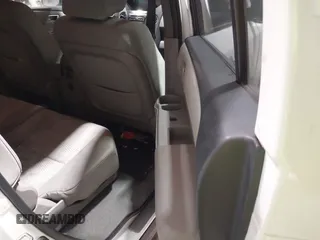 2014 Honda Pilot LX with VIN 5FNYF4H27EB025811, listed as a IAAI auction lot 41501702 with 144,909 mi miles and . Bid and sale history available at DreamBid. Image 8.