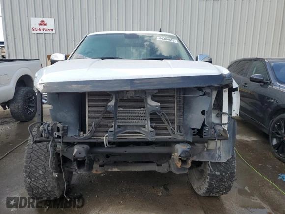 2013 Chevrolet Silverado 1500 LT with VIN 3GCPKSE79DG114204, listed as a Copart auction lot 44384635 with 223,506 mi miles and Salvage Title. Bid and sale history available at DreamBid. Image 5.