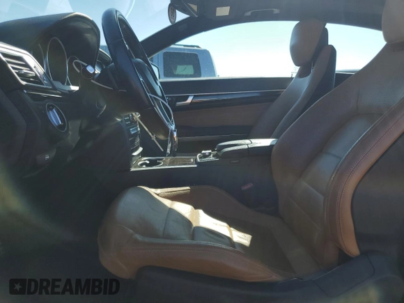 2015 Mercedes-Benz E 400 with VIN WDDKJ6HB7FF300175, listed as a Copart auction lot 82913174 with 52,427 mi miles and Salvage title. Bid and sale history available at DreamBid. Image 7.