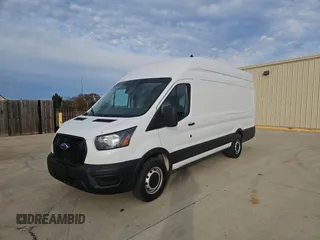 2022 Ford Transit Cargo with VIN 1FTBW3X80NKA12133, listed as a Copart auction lot 80324314 with 176,221 mi miles and Clean Title. Bid and sale history available at carsss.com. Image 2.