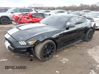 2017 Ford Mustang Shelby GT350 z VIN 1FA6P8JZ2H5523798, wystawiony jako IAAI lot #41541814 z przebiegiem 21 853 mil mil oraz . Historia ofert i sprzedaży dostępna na DreamBid. Obrazek 17.