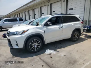2018 Toyota Highlander SE z VIN 5TDJZRFH9JS559055, wystawiony jako Copart lot #60197655 z przebiegiem 114 752 mil mil oraz Szkoda całkowita • Salvage title. Historia ofert i sprzedaży dostępna na DreamBid. Obrazek 1.