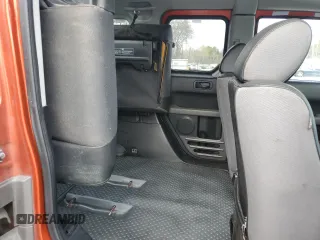 2005 Honda Element EX with VIN 5J6YH28605L031555, listed as a Copart auction lot 53701235 with 179,780 mi miles and Clean Title. Bid and sale history available at DreamBid. Image 11.