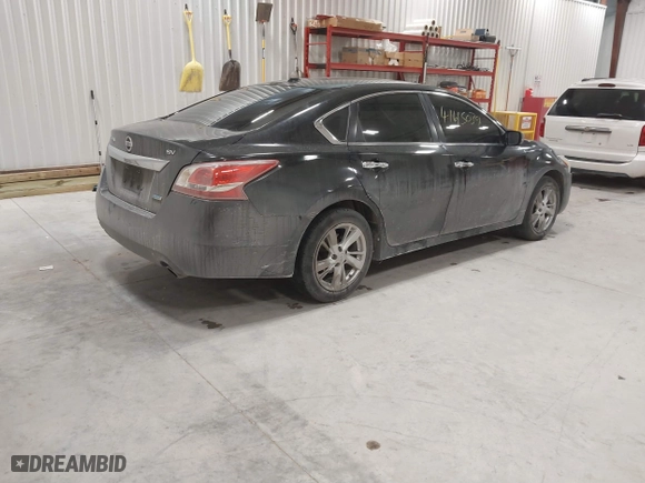 2013 Nissan Altima 2.5 SL with VIN 1N4AL3APXDN410456, listed as a IAAI auction lot 41615039 with 214,643 mi miles. Bid and sale history available at carsss.com. Image 4.