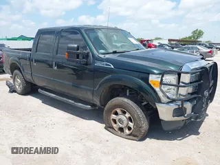 2015 Ford F-250 Lariat z VIN 1FT7W2B66FEC57007, wystawiony jako IAAI lot #42546780 z przebiegiem 160 958 mil mil oraz . Historia ofert i sprzedaży dostępna na DreamBid. Obrazek 1.
