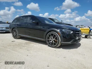 2023 Mercedes-Benz E-Class E 450 with VIN W1KZH6AB7PB167270, listed as a Copart auction lot 72345164 with 2,295 mi miles and Salvage Title. Bid and sale history available at carsss.com. Image 4.