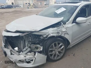 2019 Acura ILX with VIN 19UDE2F35KA012742, listed as a IAAI auction lot 41174157 with 39,000 mi miles. Bid and sale history available at carsss.com. Image 6.