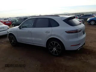 2020 Porsche Cayenne z VIN WP1AA2AY1LDA10064, wystawiony jako Copart lot #73385652 z przebiegiem 14 048 mil mil oraz . Historia ofert i sprzedaży dostępna na DreamBid. Obrazek 2.