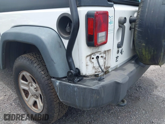 2013 Jeep Wrangler Sport with VIN 1C4AJWAG6DL626429, listed as a IAAI auction lot 42348347 with 120,104 mi miles and . Bid and sale history available at DreamBid. Image 17.