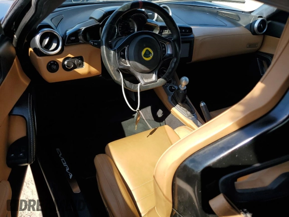 2017 Lotus Evora z VIN SCCLMDVN2HHA10606, wystawiony jako Copart lot #73696794 z przebiegiem 13 424 mil mil oraz Nie do naprawy. Historia ofert i sprzedaży dostępna na DreamBid. Obrazek 8.
