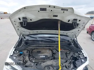 2016 BMW X1 xDrive28i with VIN WBXHT3C35GP886144, listed as a IAAI auction lot 41954742 with 89,268 mi miles. Bid and sale history available at carsss.com. Image 10.