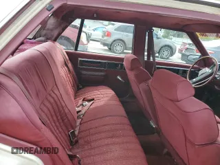 1991 Oldsmobile Delta z VIN 1G3HN54C1M1804698, wystawiony jako Copart lot #69833034 z przebiegiem 174 625 mil mil oraz Szkody całkowita. Historia ofert i sprzedaży dostępna na DreamBid. Obrazek 10.