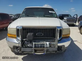 2000 Ford Excursion XLT with VIN 1FMSU41F0YEC90872, listed as a Copart auction lot 77243644 with 90,302 mi miles and Salvage Title. Bid and sale history available at carsss.com. Image 5.