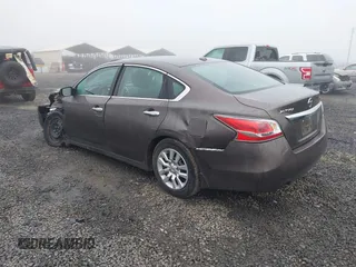 2015 Nissan Altima S with VIN 1N4AL3AP7FC421610, listed as a IAAI auction lot 41731181 with 50,422 mi miles and . Bid and sale history available at DreamBid. Image 3.