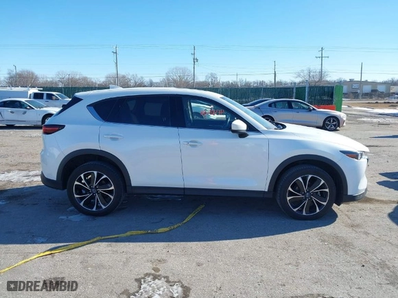 2022 Mazda CX-5 2.5 S Premium Package with VIN JM3KFBDM2N0637373, listed as a IAAI auction lot 41382688 with NaN miles. Bid and sale history available at carsss.com. Image 13.