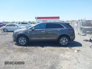 2020 Cadillac XT5 Premium Luxury FWD with VIN 1GYKNCRS0LZ220006, listed as a IAAI auction lot 41985265 with 47,464 mi miles and . Bid and sale history available at carsss.com. Image 15.