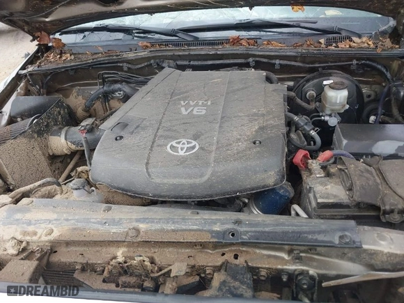 2011 Toyota Tacoma with VIN 3TMLU4EN0BM074810, listed as a IAAI auction lot 40629567 with 1 mi miles. Bid and sale history available at carsss.com. Image 10.