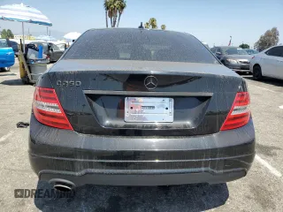 2014 Mercedes-Benz C 250 Sport z VIN WDDGF4HBXEA932241, wystawiony jako Copart lot #58557055 z przebiegiem 138 878 mil mil oraz Szkoda całkowita • Salvage title. Historia ofert i sprzedaży dostępna na DreamBid. Obrazek 6.