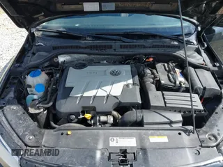 2014 Volkswagen Jetta TDI w/Premium/Nav с VIN 3VWLL7AJ7EM407772, выставлен на аукционе IAAI как лот 41841561 с пробегом 121 939 миль миль и . История ставок и продаж доступна на DreamBid. Изображение 10.