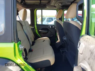 2018 Jeep Wrangler Unlimited Sport S z VIN 1C4HJXDG8JW287876, wystawiony jako IAAI lot #41990385 z przebiegiem 43 420 mil mil oraz . Historia ofert i sprzedaży dostępna na DreamBid. Obrazek 8.