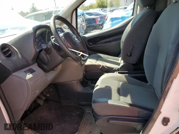 2015 Nissan NV200 SV with VIN 3N6CM0KN0FK732086, listed as a Copart auction lot 49525165 with 170,936 mi miles and Salvage Title. Bid and sale history available at carsss.com. Image 7.