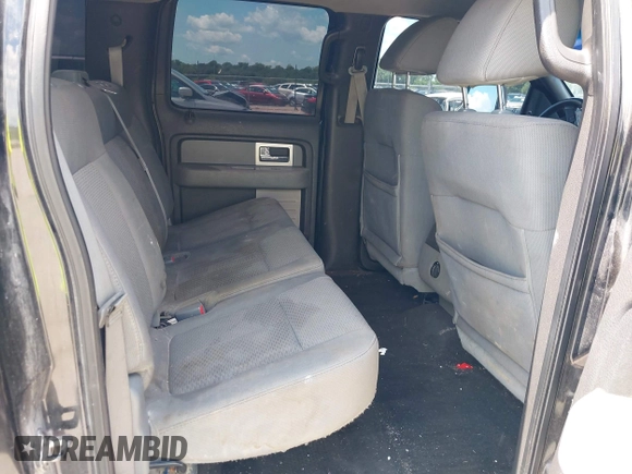 2011 Ford F-150 XL z VIN 1FTFW1EF9BKD08514, wystawiony jako IAAI lot #42679982 z przebiegiem 333 812 mil mil oraz . Historia ofert i sprzedaży dostępna na DreamBid. Obrazek 8.