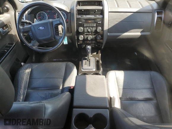2012 Ford Escape Limited z VIN 1FMCU9EG3CKA65246, wystawiony jako Copart lot #57762675 z przebiegiem 161 568 mil mil oraz Szkoda całkowita • Salvage title. Historia ofert i sprzedaży dostępna na DreamBid. Obrazek 8.