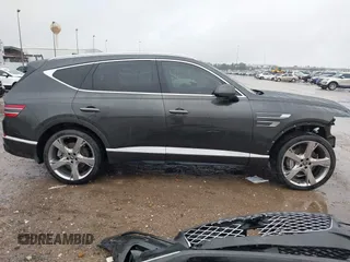 2024 Genesis GV80 with VIN KMUHCESC9RU161139, listed as a IAAI auction lot 41549627 with 31,025 mi miles and . Bid and sale history available at DreamBid. Image 14.