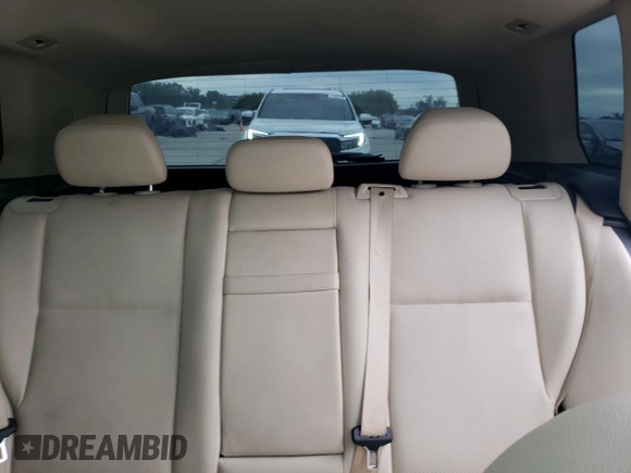 2013 Mercedes-Benz GLK 350 with VIN WDCGG8JB6DG082669, listed as a Copart auction lot 71133114 with 104,959 mi miles and Clean Title. Bid and sale history available at DreamBid. Image 10.